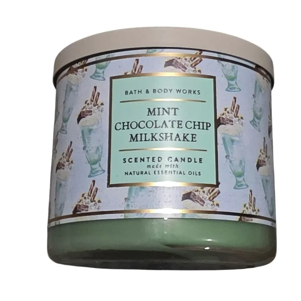 Bath & Body Works Mint Chocolate Chip Milkshake Scented Candle